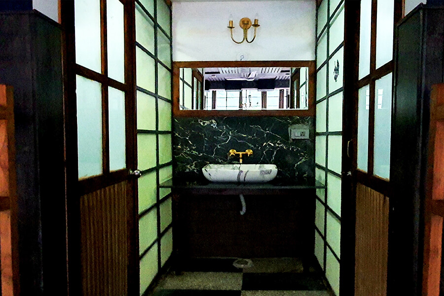 Goethite Granite GG Room