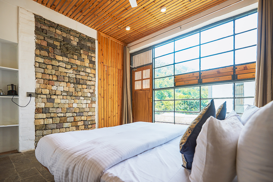 Pure Stone Room